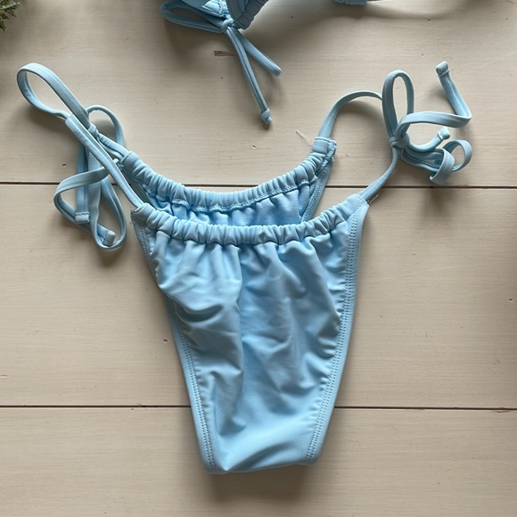 NWOT!! Baby Blue Underwire Bikini Set - Picture 7 of 7